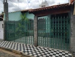 Casa para Venda em Jacareí - 3