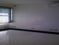 Sala para Venda em Jacareí - 4
