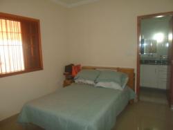 Casa para Venda em Jacareí - 3