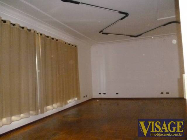 Casa para Venda em Jacareí - 3