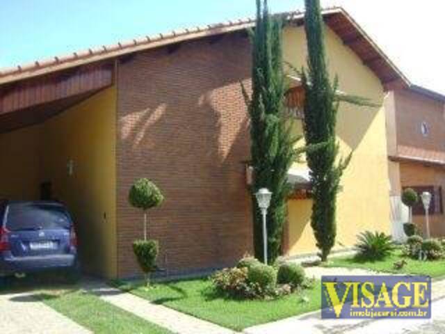 Alto Padrão para Venda em Jacareí - 2