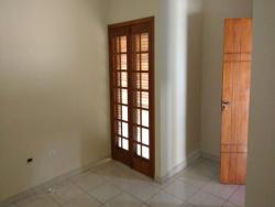Casa para Venda em Jacareí - 3