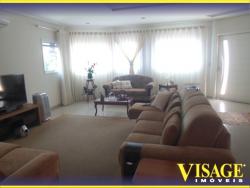 Alto Padrão para Venda em Jacareí - 2