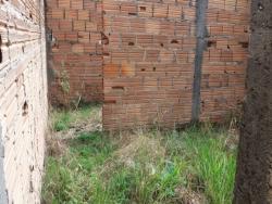 Terreno para Venda em Jacareí - 4