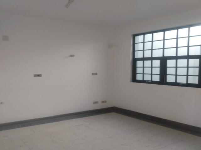 Sala para Locação em Jacareí - 5