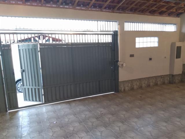 Casa para Venda em Jacareí - 3