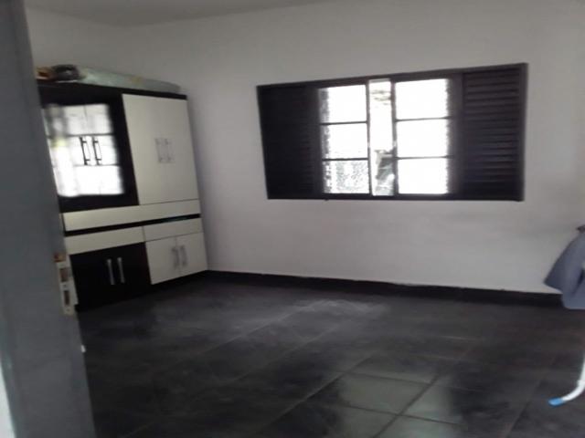 Casa para Venda em Jacareí - 3