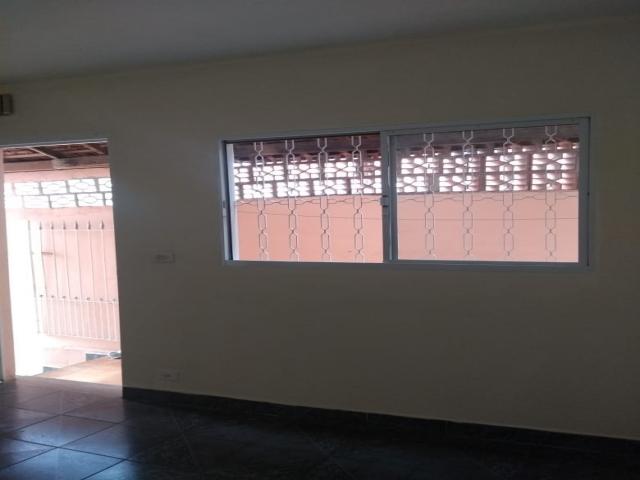Casa para Venda em Jacareí - 4
