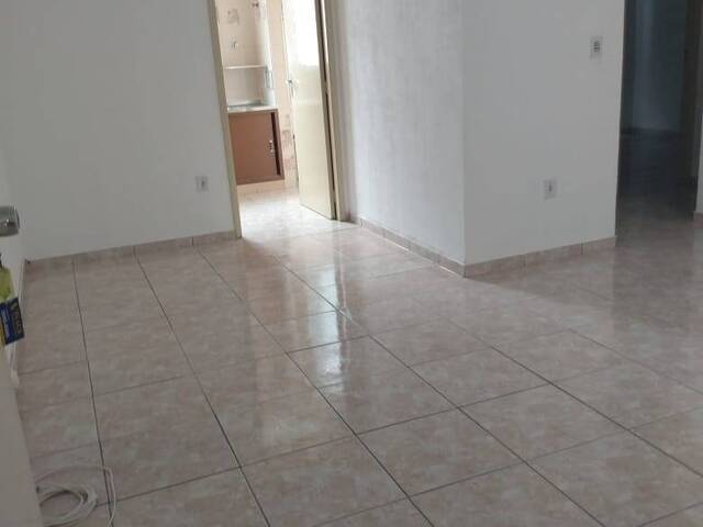 Apartamento para Locação em Jacareí - 3