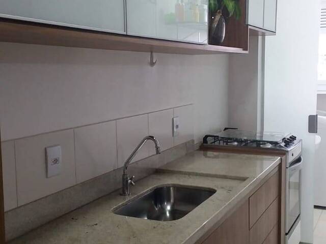 Apartamento para Venda em Jacareí - 2