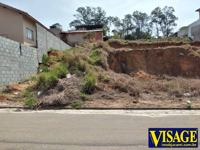 Terreno para Venda em Jacareí - 2