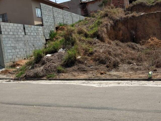 Terreno para Venda em Jacareí - 4
