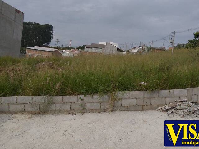 Terreno para Venda em Jacareí - 4