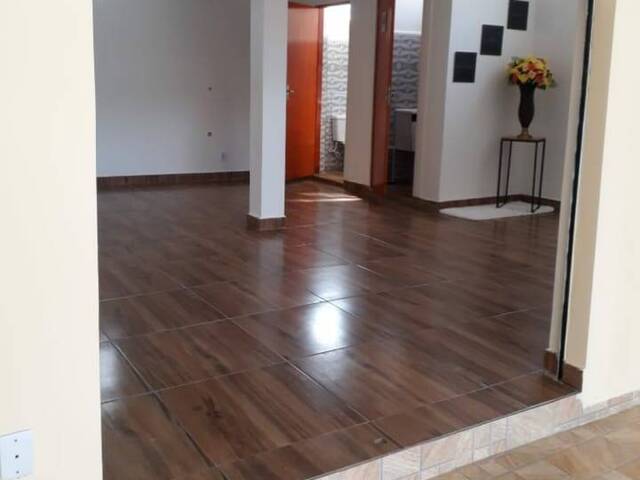 Casa para Venda em São José dos Campos - 4
