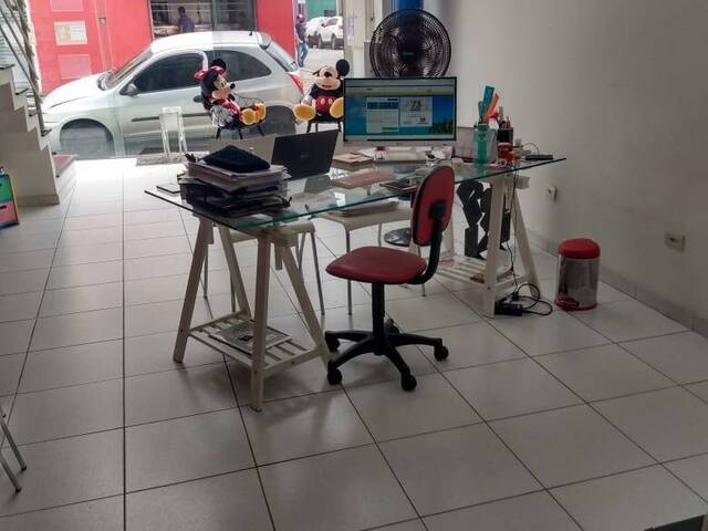 Sobrado para Locação em Jacareí - 2