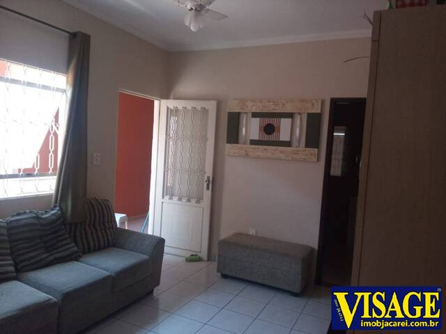 Casa para Venda em Jacareí - 3