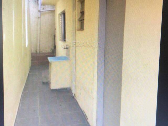 Casa para Venda em Jacareí - 2