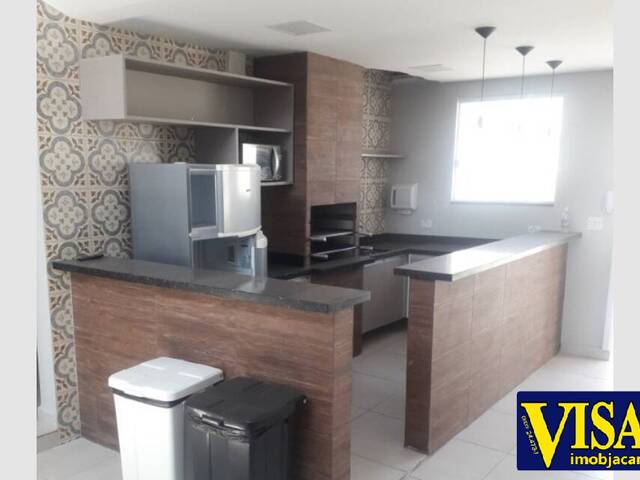 Sobrado para Venda em Jacareí - 4