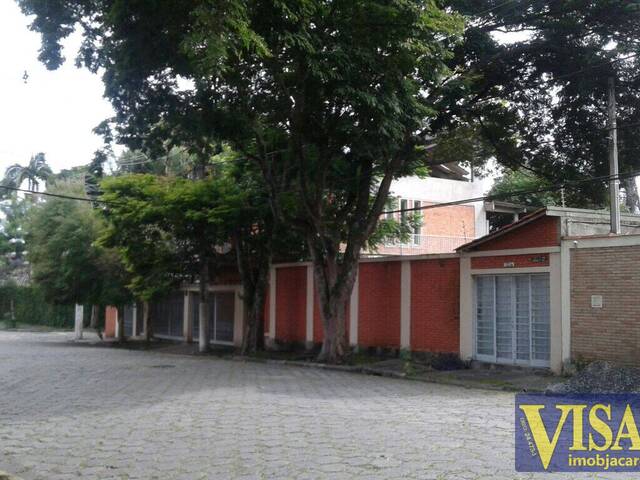 Sobrado para Venda em Jacareí - 4