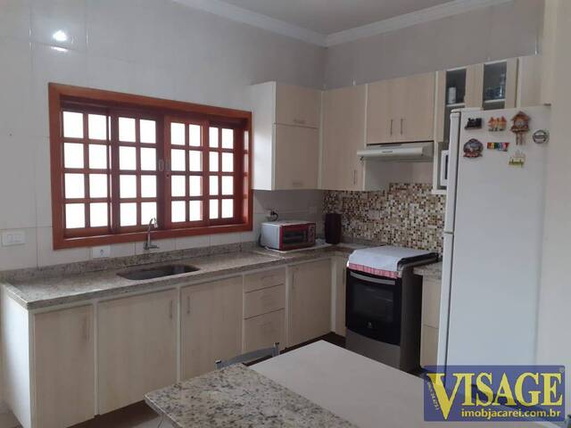 Casa para Venda em Jacareí - 3