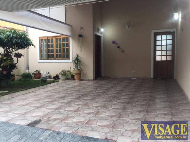 Casa para Venda em Jacareí - 5