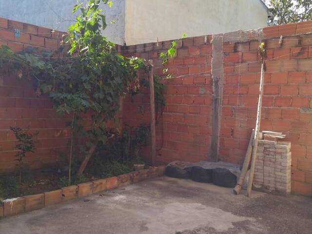 Casa para Venda em Jacareí - 3