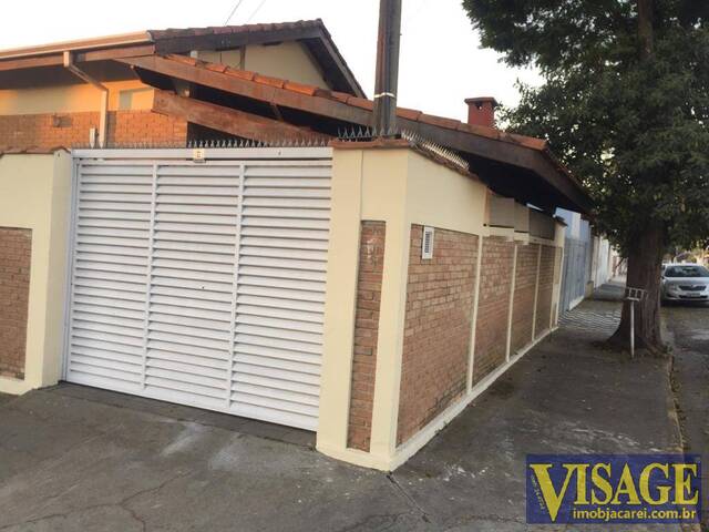 Casa para Venda em Jacareí - 3