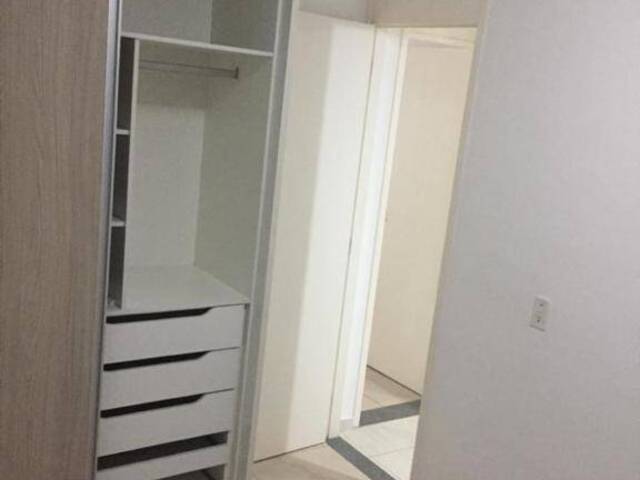 Apartamento para Venda em Jacareí - 2