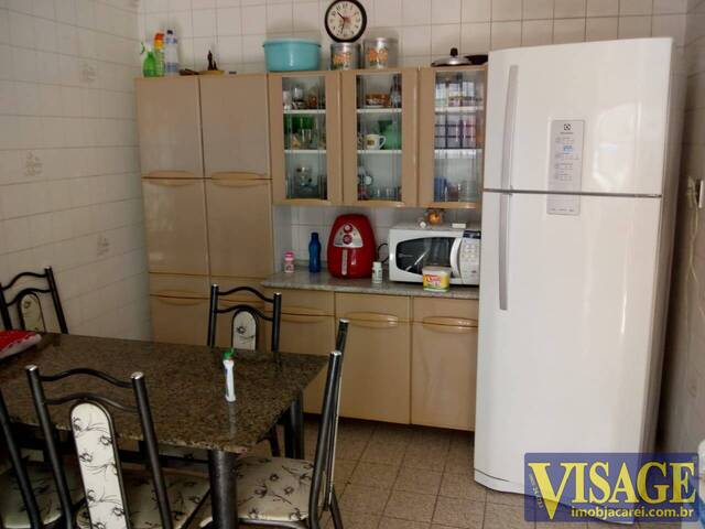 Casa para Venda em Jacareí - 3