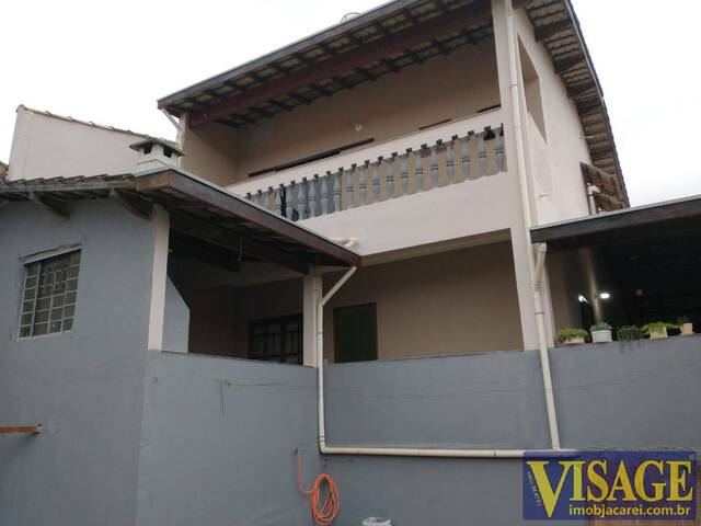 Sobrado para Venda em Jacareí - 4