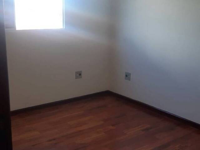 Apartamento para Venda em Jacareí - 3