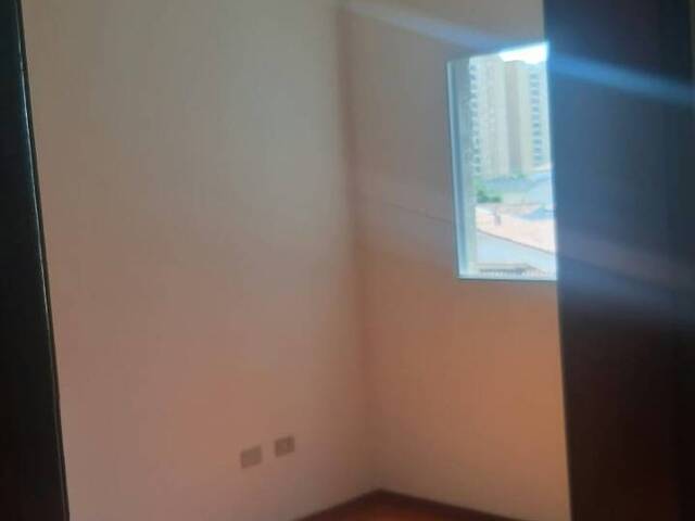 Apartamento para Venda em Jacareí - 4