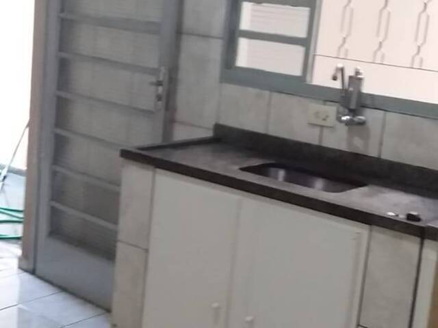 Casa para Locação em Jacareí - 3