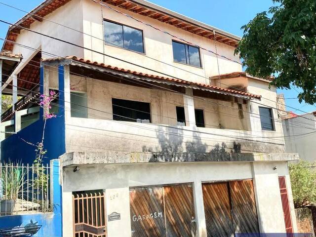 Casa para Venda em Jacareí - 2