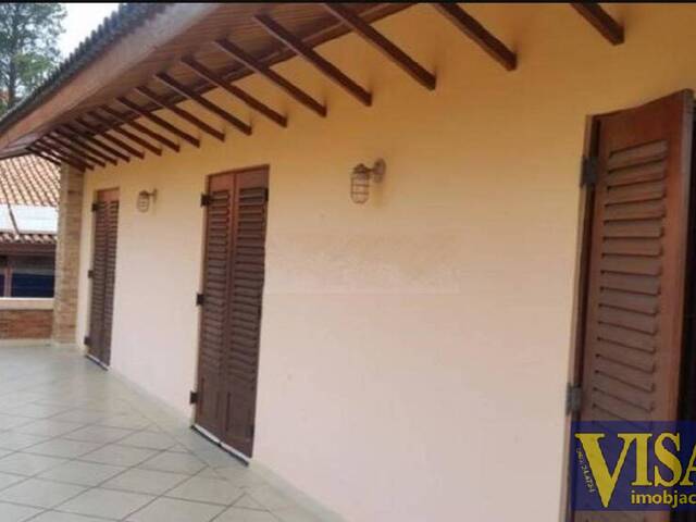 Sobrado para Venda em Jacareí - 4