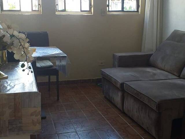 Casa para Venda em Jacareí - 3