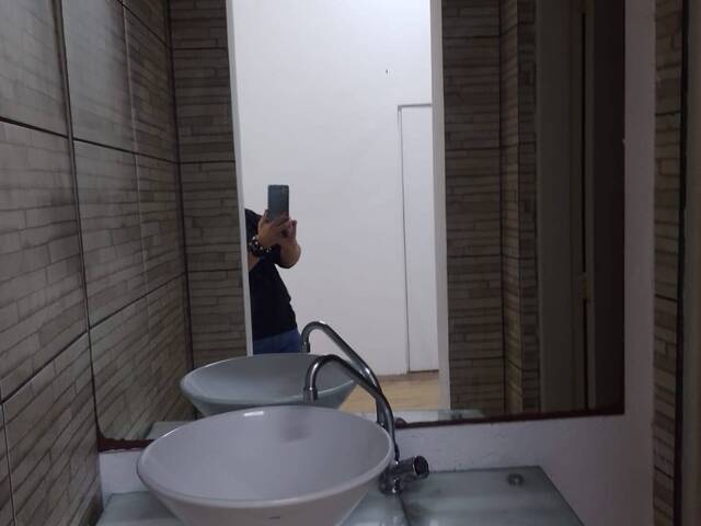 Salão Comercial para Venda em Jacareí - 2