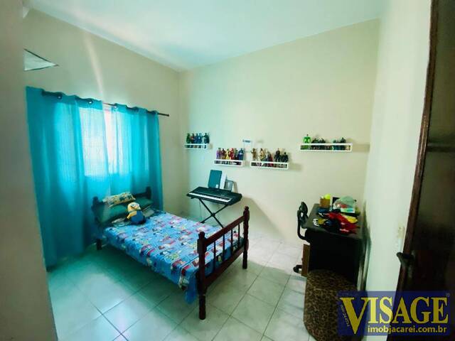 Casa para Venda em Jacareí - 3