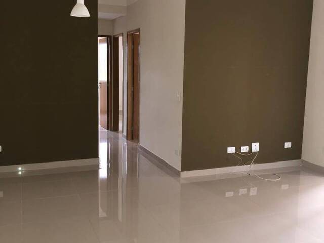 Apartamento para Venda em Jacareí - 2