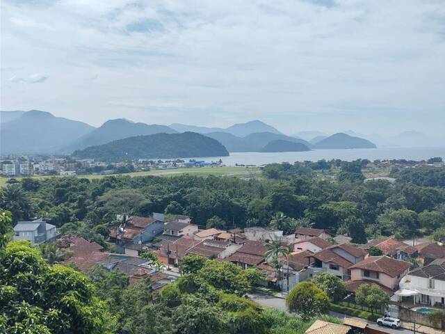 Alto Padrão para Venda em Ubatuba - 4