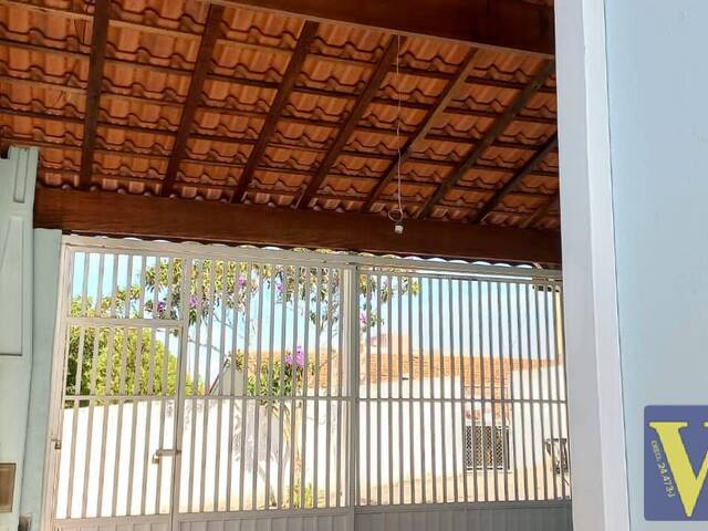 Casa para Venda em Jacareí - 3