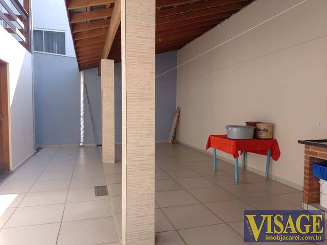 Casa para Venda em Jacareí - 3