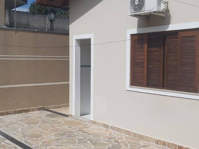 Casa para Venda em Jacareí - 4