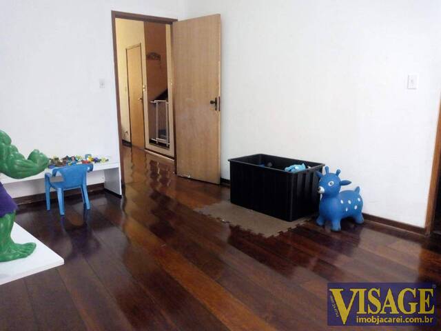 Sobrado para Venda em Jacareí - 5