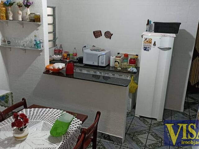 Casa para Venda em Jacareí - 3