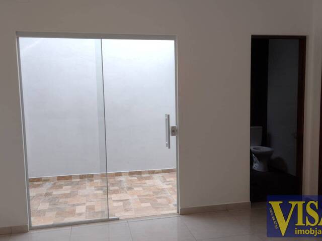 Casa para Venda em Jacareí - 4