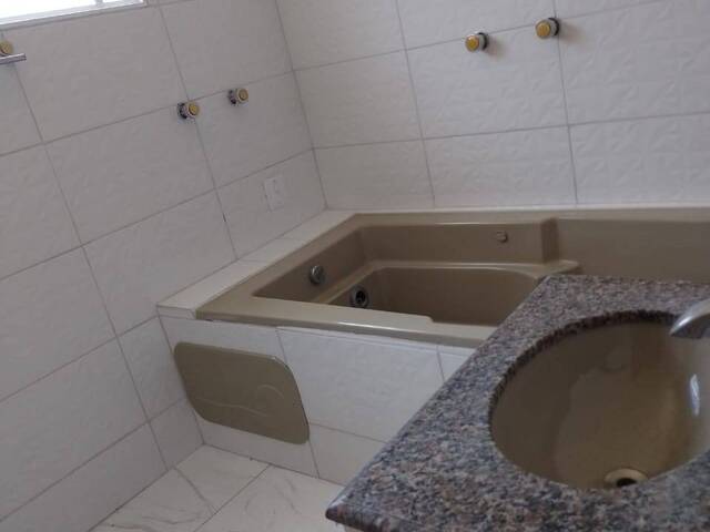 Casa para Venda em Jacareí - 4