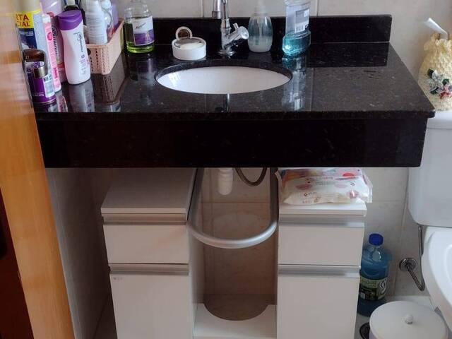 Apartamento para Venda em Jacareí - 2