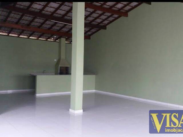 Casa em condomínio para Venda em Jacareí - 2