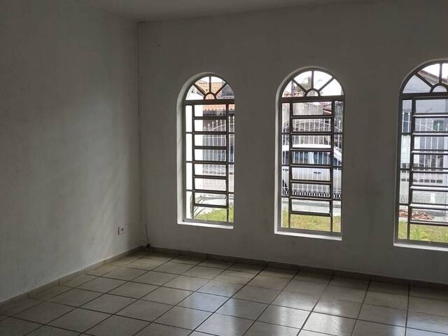 Casa para Venda em Jacareí - 4